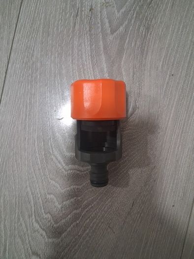 Kitchen  tap adapter for garden hose