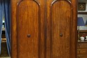 Victorian Mahogany Wardrobe c.1890