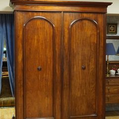 Victorian Mahogany Wardrobe c.1890