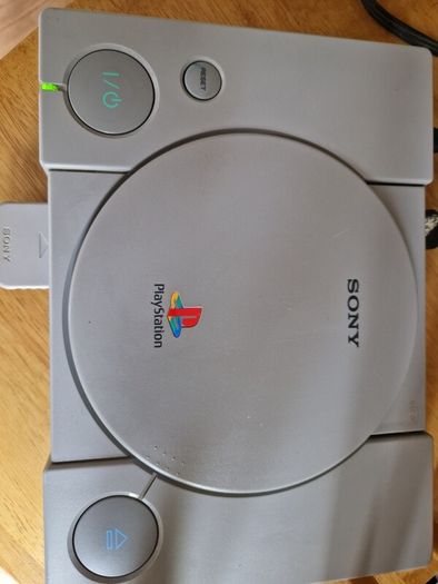 playstation 1 console