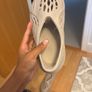 Yeezy slides Image 4