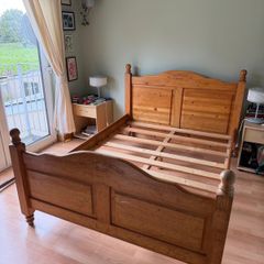 Free Wooden Double Bed