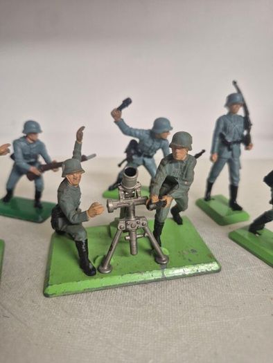 Britains Deetail German