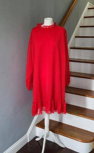 CurveWow red dress, Size 20, BNWT
