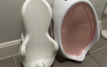 2 Baby bath seats