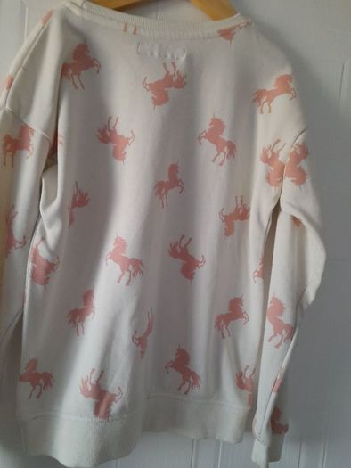 3 girls jumpers