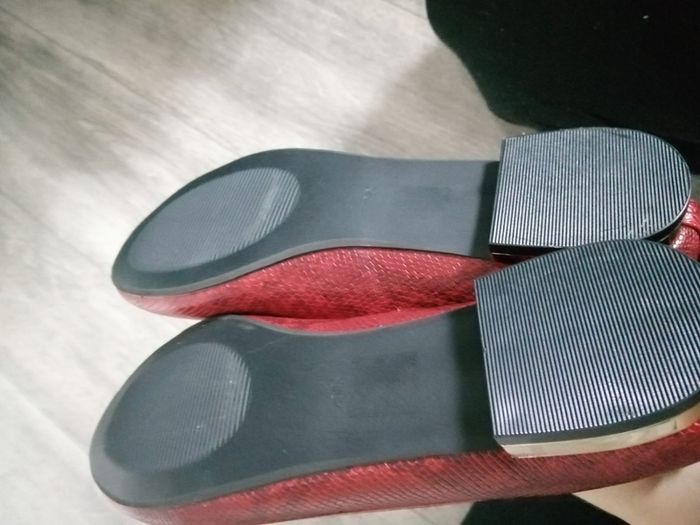 Dunnes ladies flats
