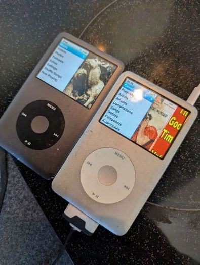 Vintage ipods