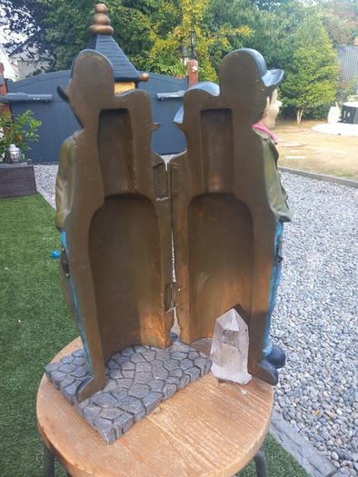 Heavy Laurel and Hardy wine bottle holder,  D18