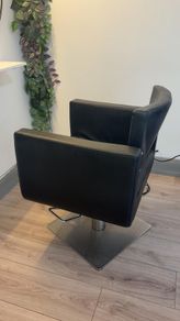 Salon Chair