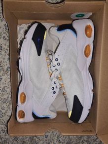 nike TW