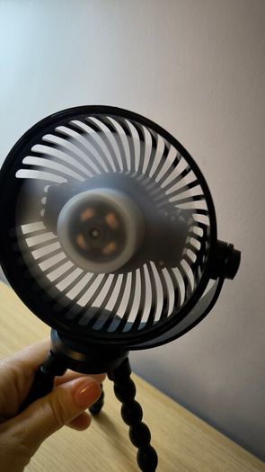 Portable Flexible Tripod Fan