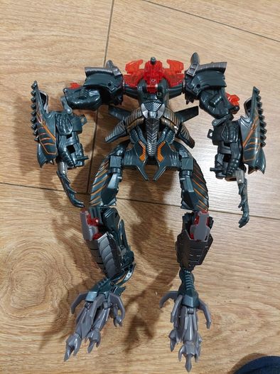 Transformer the fallen