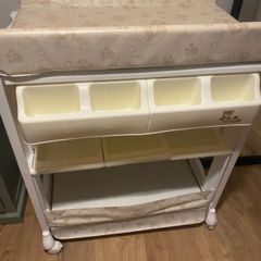 BABYLO Changing table