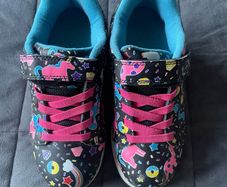 Black and Neon Heelies Size 2