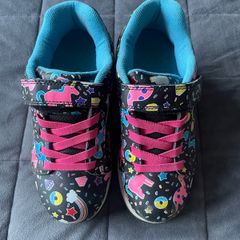 Black and Neon Heelies Size 2