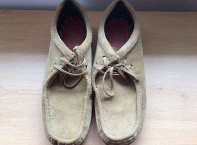 Mens Beige suede lace up Moccassins rubber gum sole size 11 Eu 46