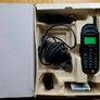 Vintage Mobile Phone: Boxed Motorola Timeport L7089 (1999) Image 3