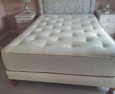 Double bed with headboard