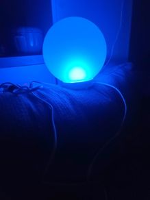 Lamp changes colours