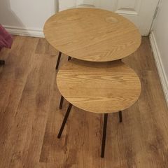 2 small coffeeTables