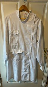 Unisex lab coat.