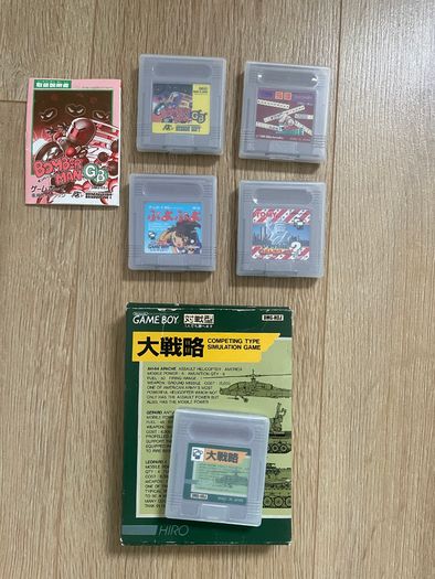 Nintendo Gameboy Pocket MGB-001 Clear Purple Boxed, Manual and Bomber Man + Other Games