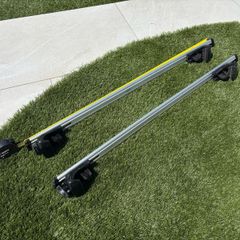 Thule Roofbars and Rapid Connect Feet