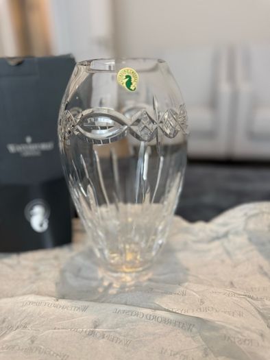 Waterford Crystal : Dolmen 9" vase