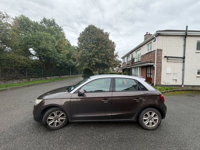 Audi A1 1.4 TFSI S tronic automatic