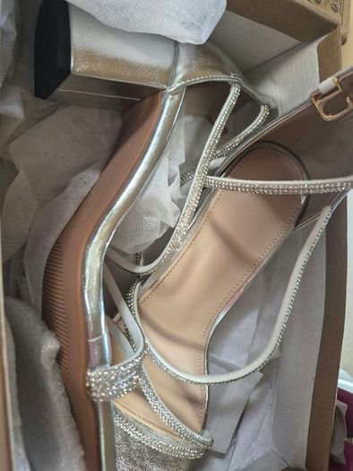 ladies sandals