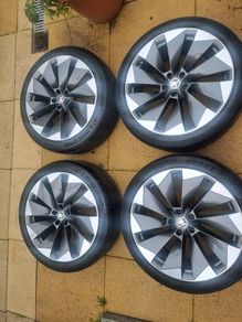 Genuine SkodaBetria dimond cut  alloys refurbished
