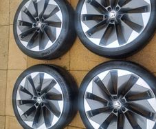 Genuine SkodaBetria dimond cut  alloys refurbished