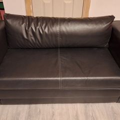 2 seater sofa couch excellent condition