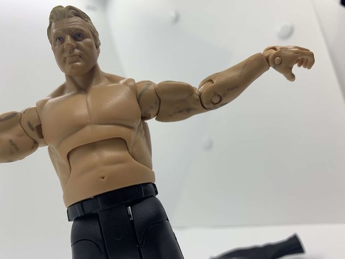 wwe elite Fan Central Bobby The Brain Hennan action figure