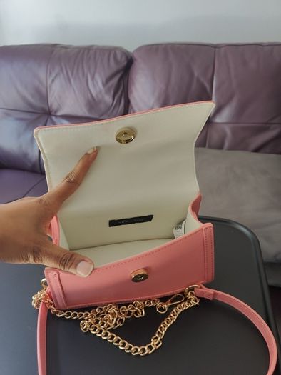 Beautiful New Look peach bag