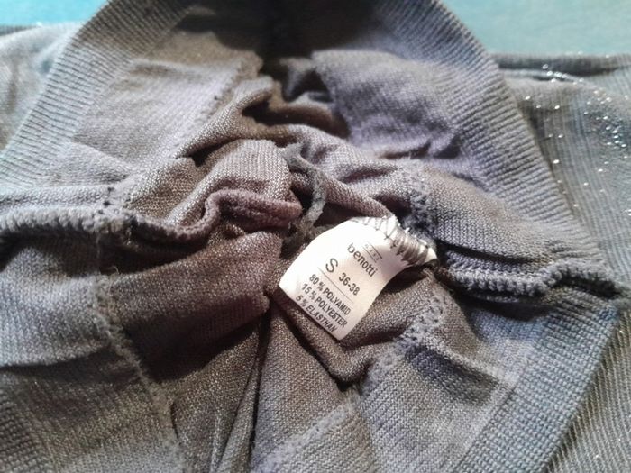 Grey/silver tights