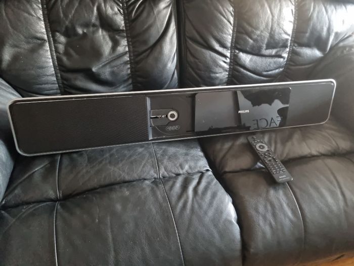 Soundbar DVD/CD Player