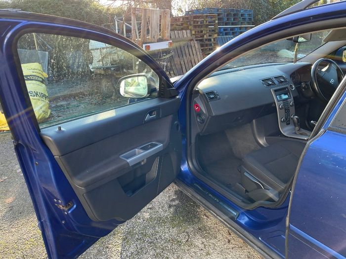 2010 Volvo V50