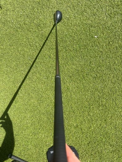 Titleist 909 H hybrid.