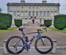 Cube Agree Fully carbon high spec