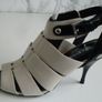 Karen Millen Designer White Black Strappy Heels Sandals Image 9