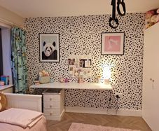 Dalmatian wallpaper 16sq metres