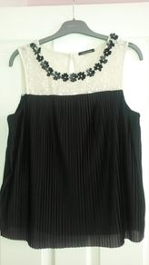 River island Cream and Black Top