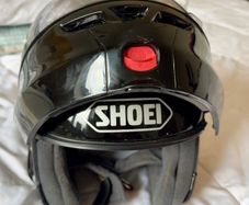 Helmet : Shoei