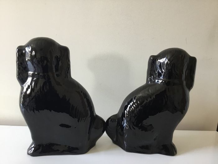 Antique Sadler  black Mantle dogs with glass eyes