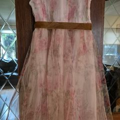 Dress Age 9 (NEXT) and sandals Size 32 (H&M)
