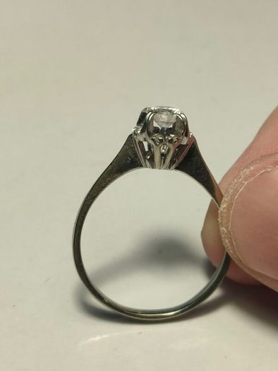 Diamond cluster engagement ring with papers