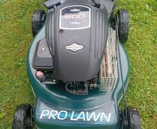 Prolawn self-drive lawnmower