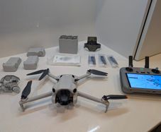 DJI Mini 4 Pro Fly More Combo (DJI RC 2)
